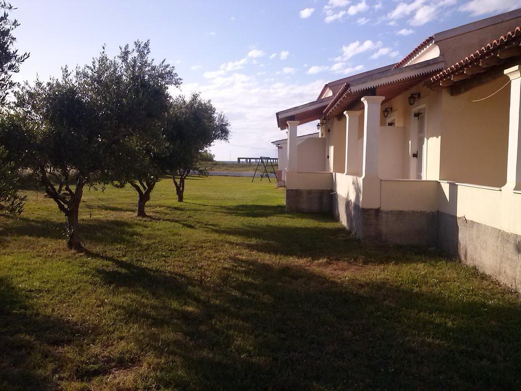 Liberty'S Studios Almiros Beach Exterior photo